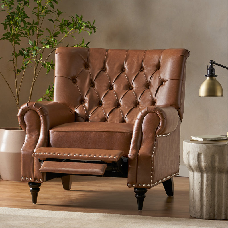 Fauteuil à dossier classique