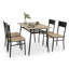 Ensemble repas pour quatre personnes