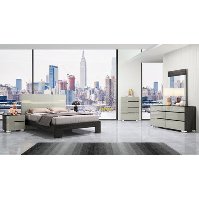 Skylar King 5 Pc Set In White