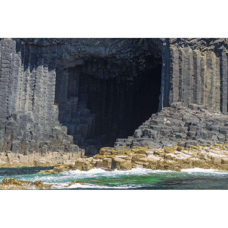 Staffa Island par Coultham, H 32 po x l 48 po