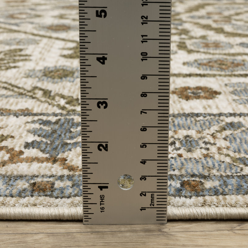 Erlich Oriental Indoor Rug, Rectangle 5'3" x 7'6"