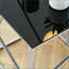 Table basse 55 po en acier inoxydable doré moderne avec verre noir, facile à nettoyer et peu encombrante pour le salon