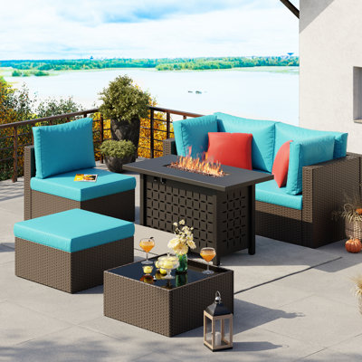 Ensemble de patio d'extérieur en rotin 6 pièces avec foyer