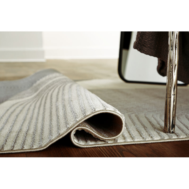 Gray and Ivory Abstract Reversible Rectangular 5' x 7' Rug