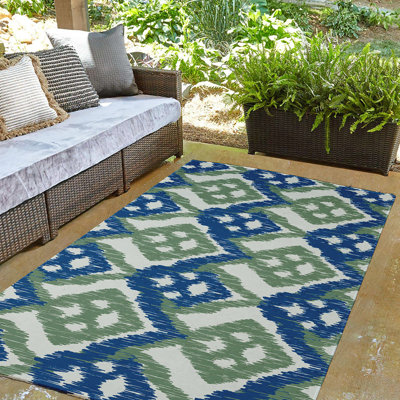 Melchior Chenille Moroccan Indoor Rug