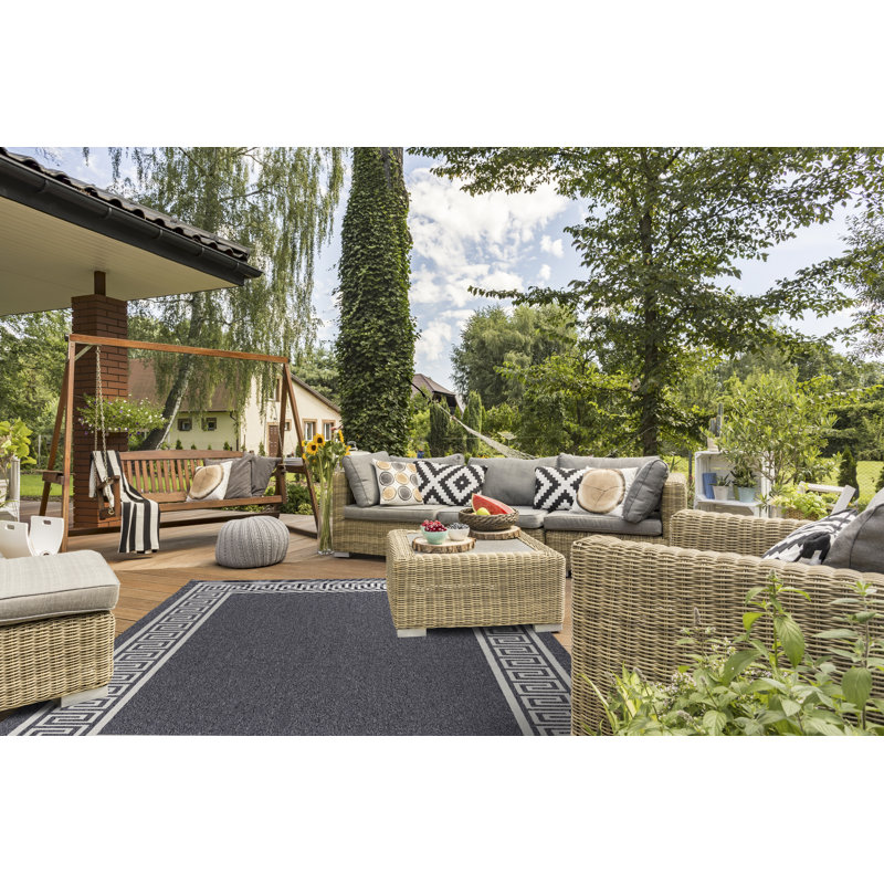Schonbrunn Southwestern Indoor / Outdoor Rug, Rectangle 5'3" x 7'7"