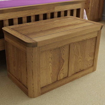 Demoss Blanket Chest