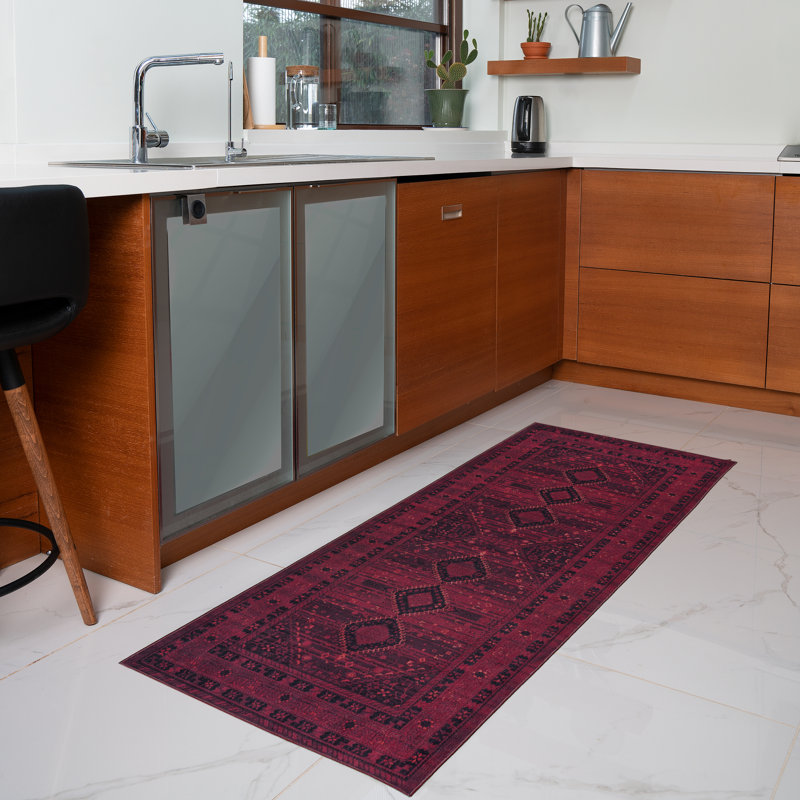 Tapis lavable en machine Bungalow Rose, Tapis de couloir 2 pi 2 po x 6 pi