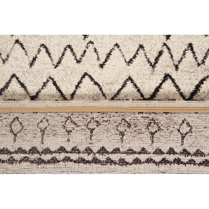 Amino Chevron Area Rug, 133 x 190cm