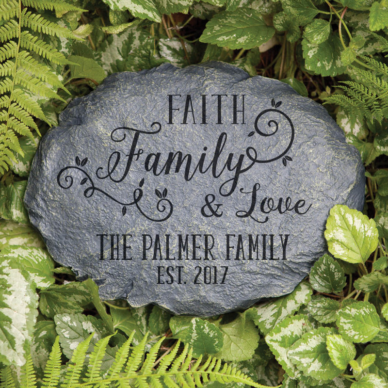 Pierre de jardin personnalisée "foi family love" Gadiaga
