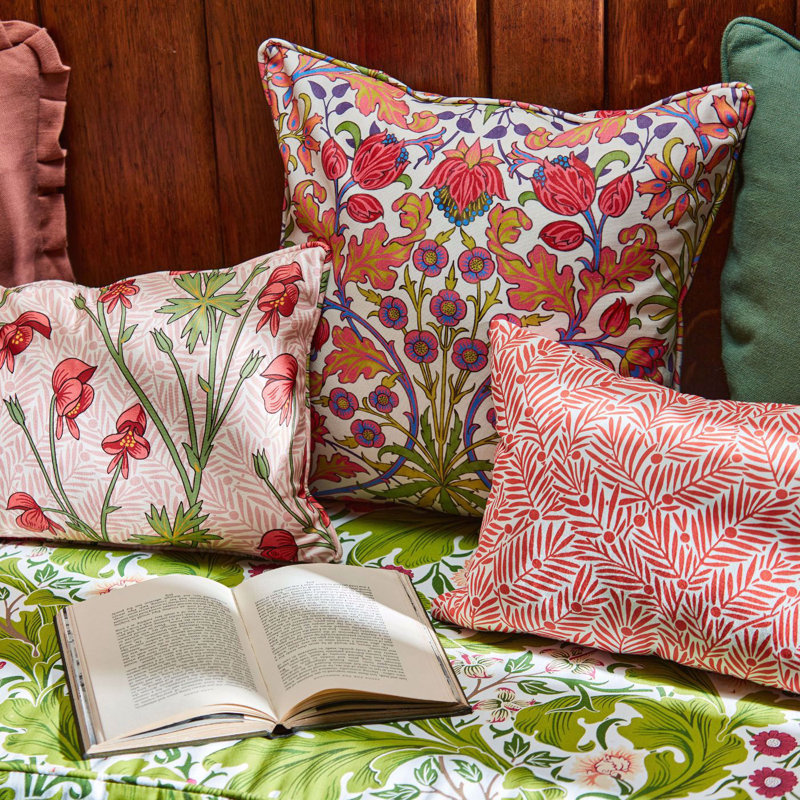 Bedford Park Leicester Fabric, Sour Green/Plum