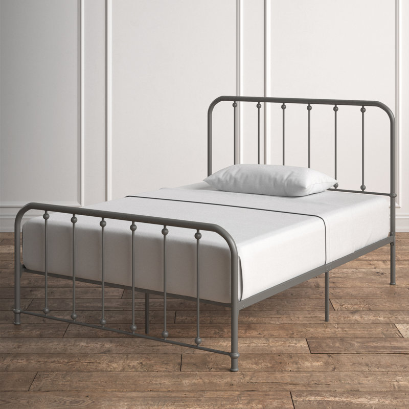 Lueras Metal Spindle Bed, Full, Blue