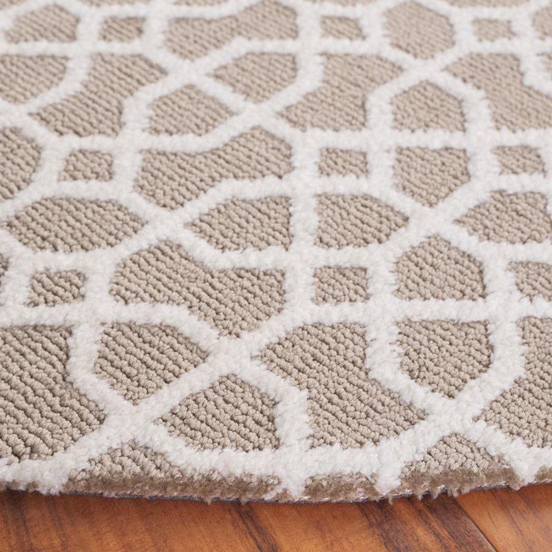 Makaylynn Performance Performance Geometric Rug, Round 6'