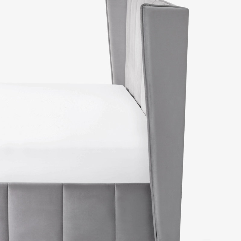 Upholstered Bed, Kingsize (5')