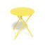 Ensemble de bistro 3 pièces pliable jaune, meubles de patio pliables avec 2 chaises et table rembourrées, chaises de table d'extérieur résistantes à la rouille pour le jardin