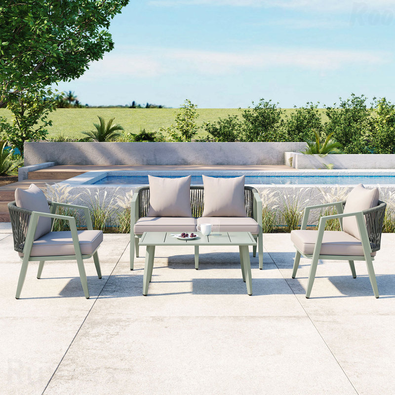 Ensemble de sièges d'extérieur durable et confortable adapté aux patios, aux pelouses et aux bords de piscine