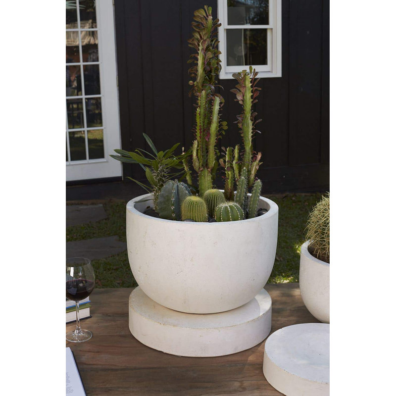 Pot à fleurs en céramique Icare, H 14 po x l 16,5 po x P 16,5 po
