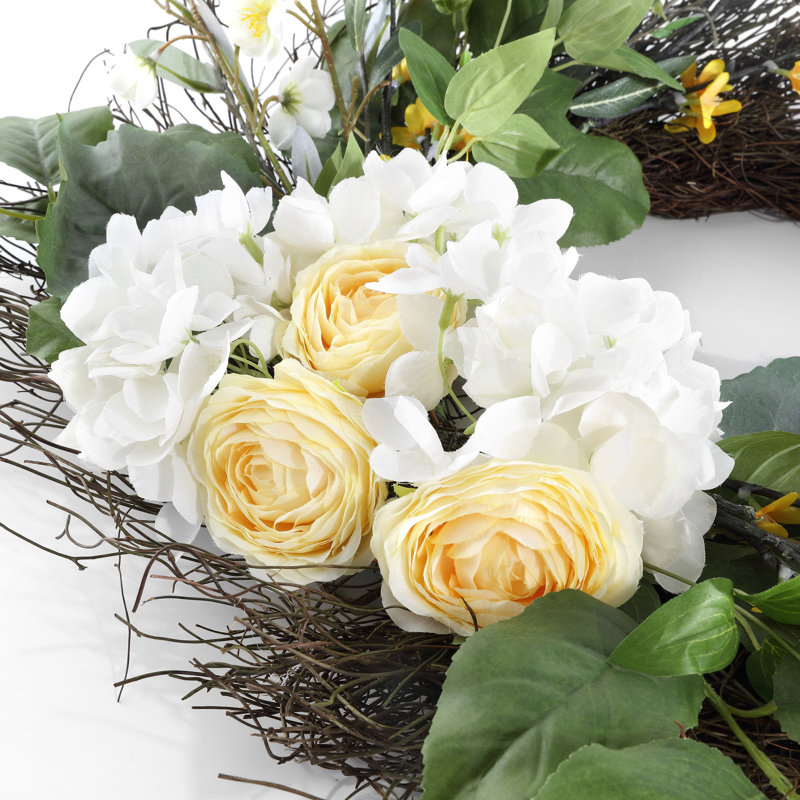 Couronne en PVC hydrangée et fleur de printemps 26 po