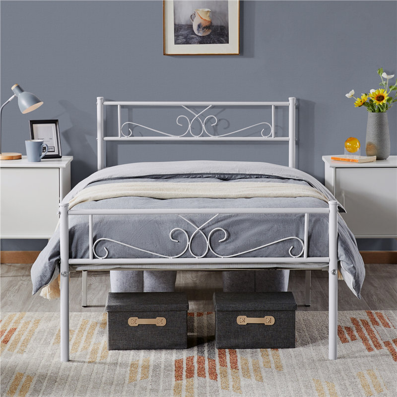 Graceful Scroll Platform Bed with Multiple Size and Color, Full, Silver