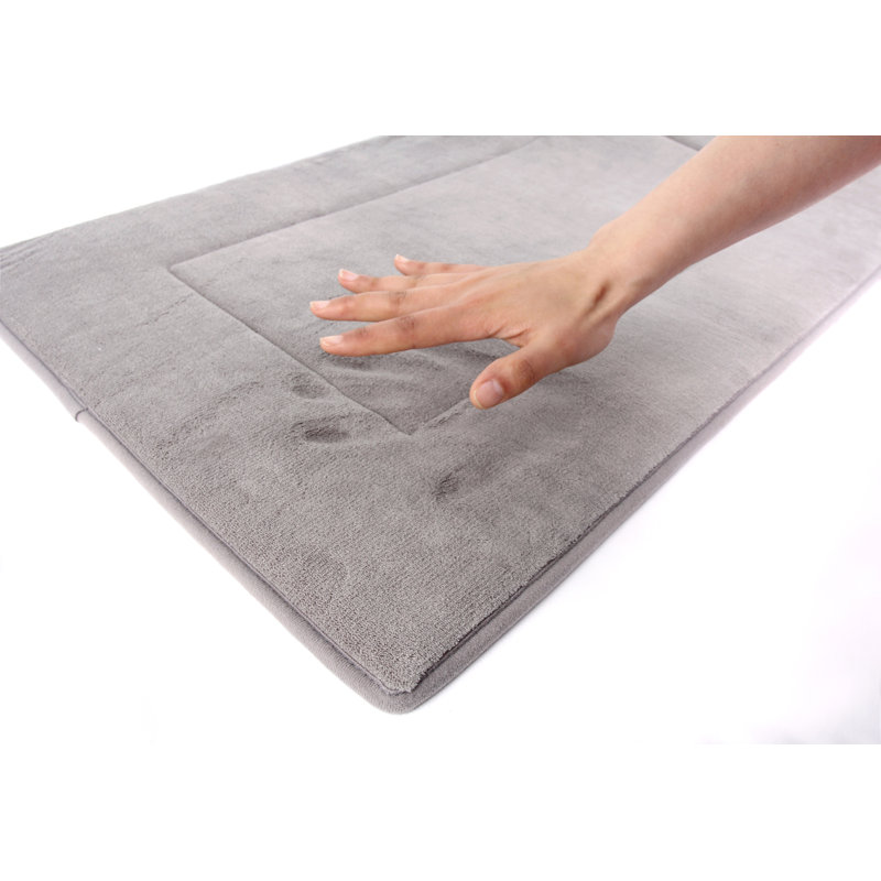 Gray Ultra-Soft Memory Foam Bath Rug 21" x 34"