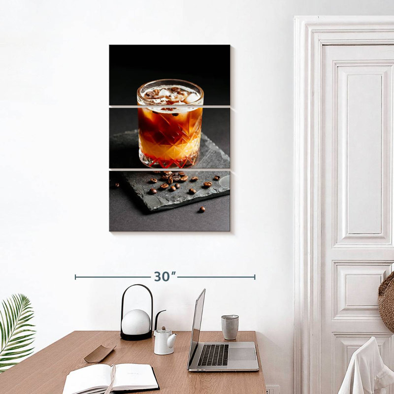 Cocktail glacé Yarlin, H 32 po x l 20 po