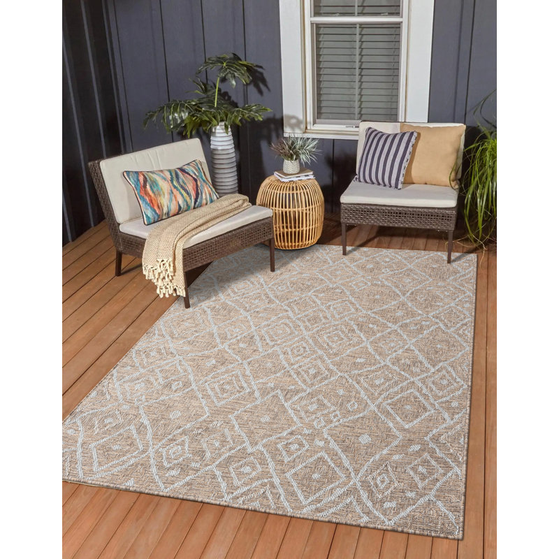 Columbo Abstract Indoor Rug, Rectangle 2' x 2'11"