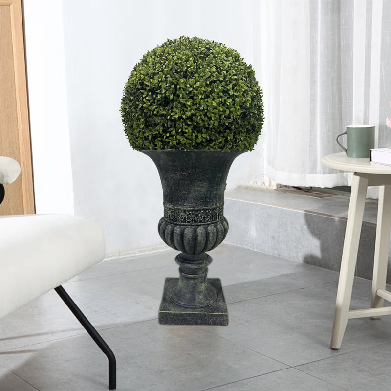 Topiaire 32 po Faux Eucalyptus