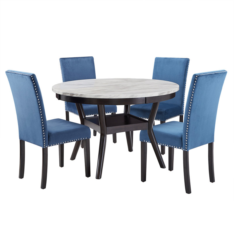 Ensemble repas pour quatre personnes, Bleu