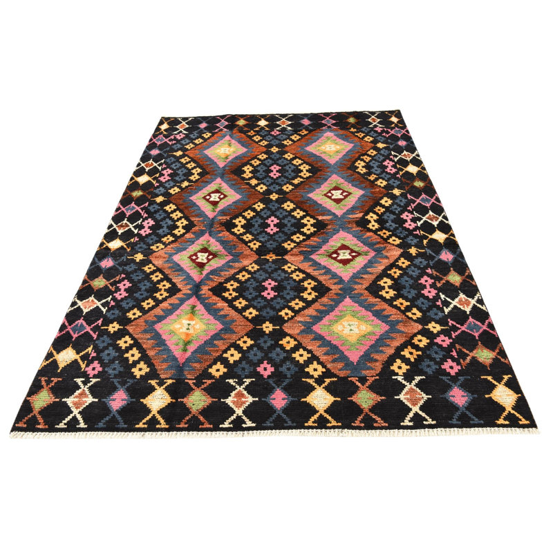 Iniguez Black Rug