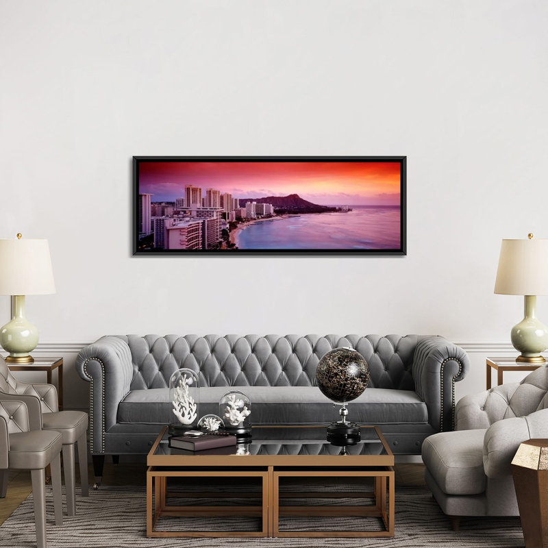 «Sunset», reproduction panoramique sur toile tendue, Honolulu, Oahu, États-Unis, H 24 po x l 72 po x P 1,5 po, Cadre noir