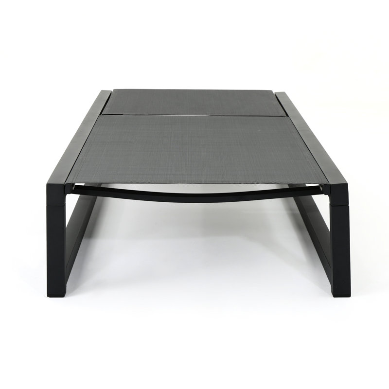 Chaise longue d'extérieur avec rembourrage de siège ajustable et respirant