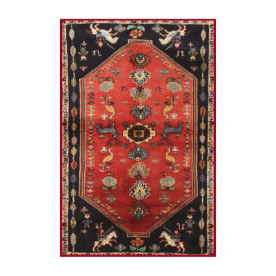 Tapis rouge à motif sud-ouest