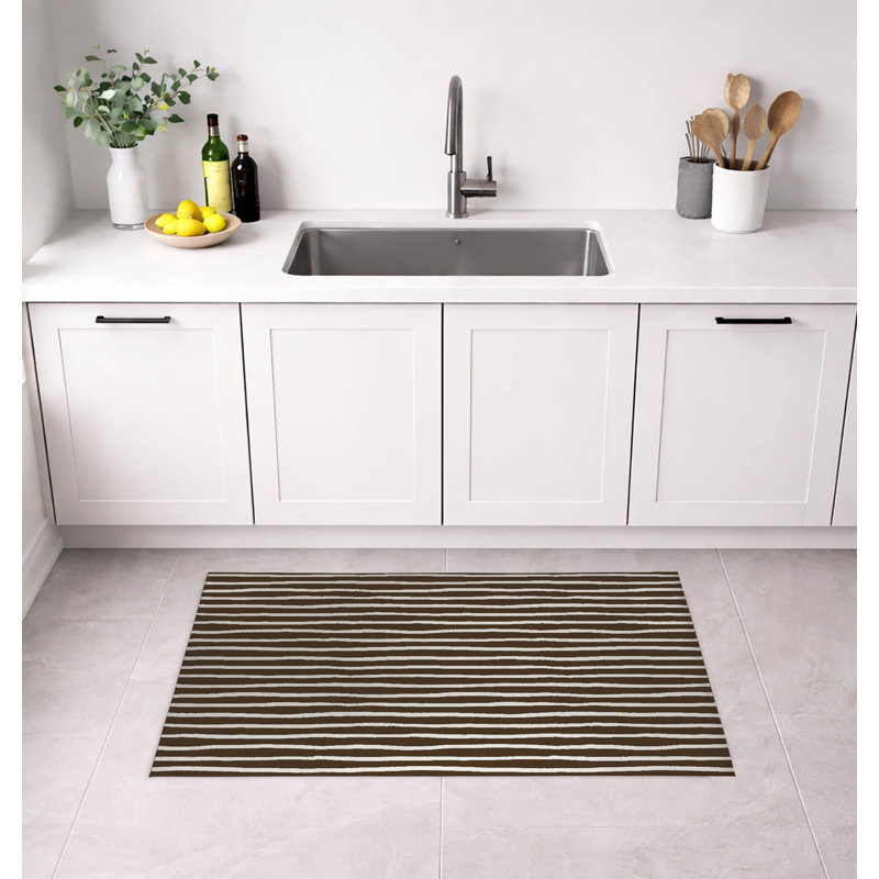 Tapis de cuisine à profil bas Spinal Row, Rectangle 2' x 3', Mocha Brown Striped