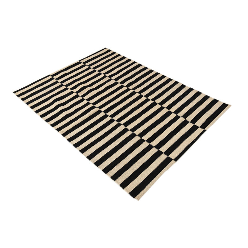 Tapis noir et blanc Orta