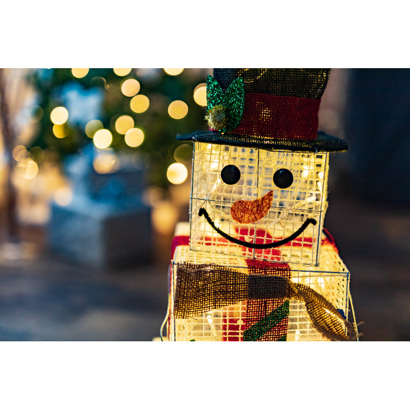 Christmas Figurines & Collectibles