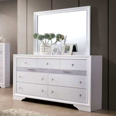 Commode de couleur blanche avec ensemble de miroirs, tiroir à bijoux caché, queue d'aronde anglaise, accents argentés, meubles de chambre à coucher, finition blanche