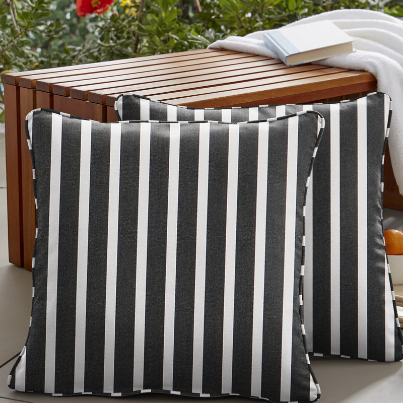 Housse de coussin et insert pour l'extérieur 99 carrés, 22 po x 22 po