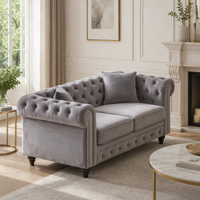 Canapé chesterfield de style moderne de 63,5 po, canapé modulaire en velours, capitonné avec accoudoirs cloutés avec 2 coussins, tissu rembourré et pieds en bois