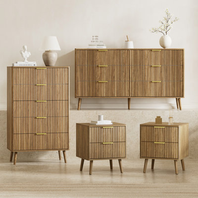 4 Piece Bedroom Set, Dresser And Nightstands Set
