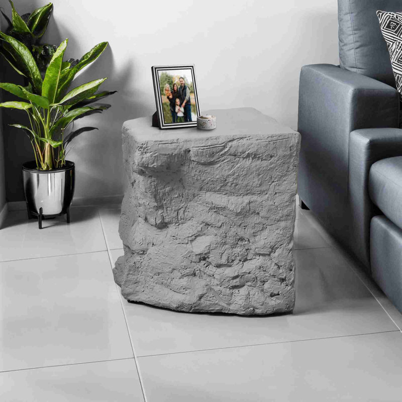 Table d'appoint d'inspiration pierre naturelle, Gris