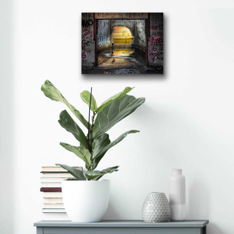 «The Great Beyond» par Alan, art mural en verre acrylique,, H 12 po x l 16 po x P 0,13 po