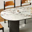 Ensemble de table de salle à manger simple et moderne avec dalle ovale.-106780983