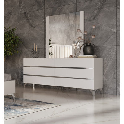 Amiah 61'' W 6 - Drawer Dresser