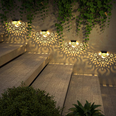 Solar Fence Lights Outdoor Sun and Moon Solar Step Wall Lights Garden Decor(pack of 6)