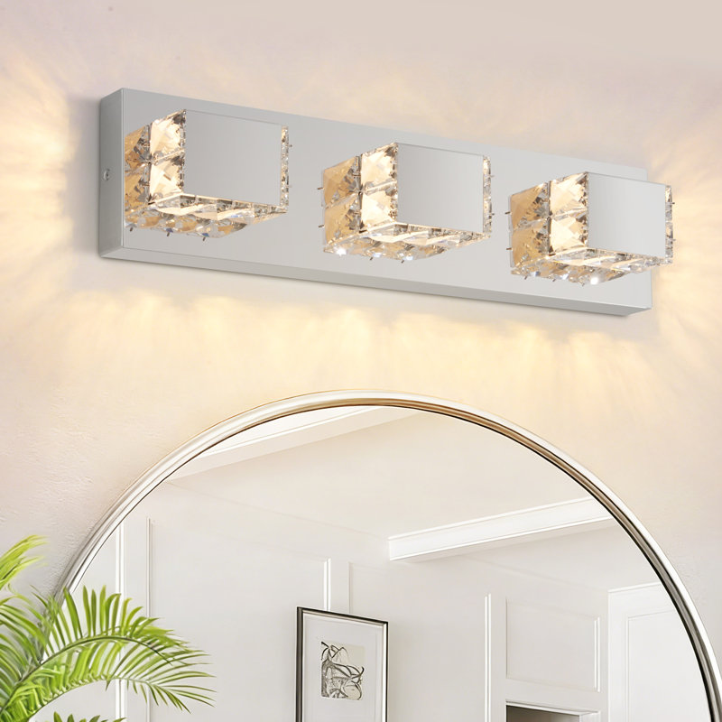 Luminaire de meuble-lavabo de salle de bain 3 lumières avec abat-jour en cristal au-dessus d'un miroir