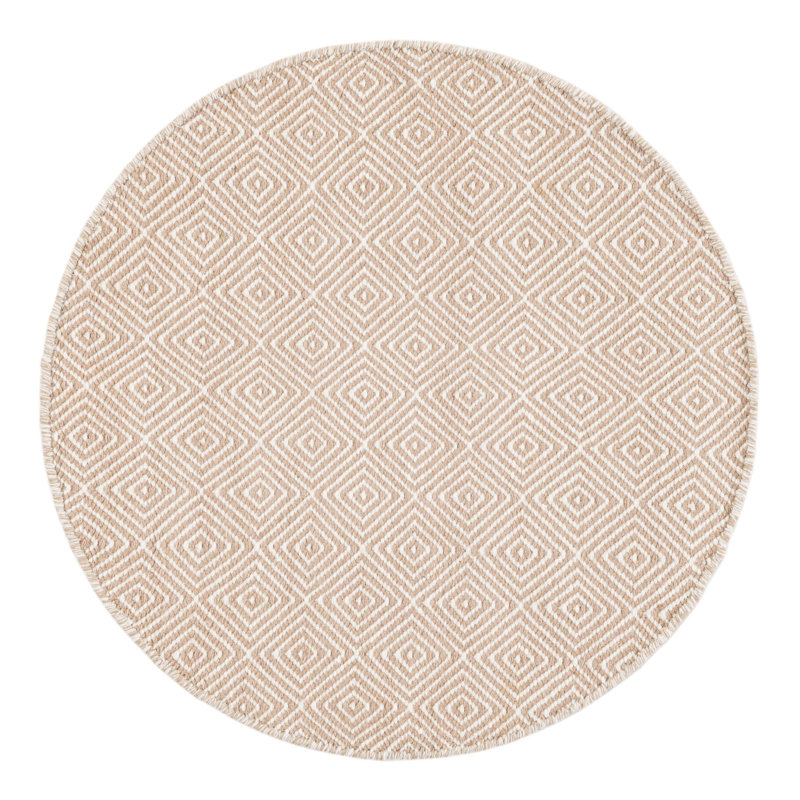 Tapis Traetyn, Rond 3 pi 1 po