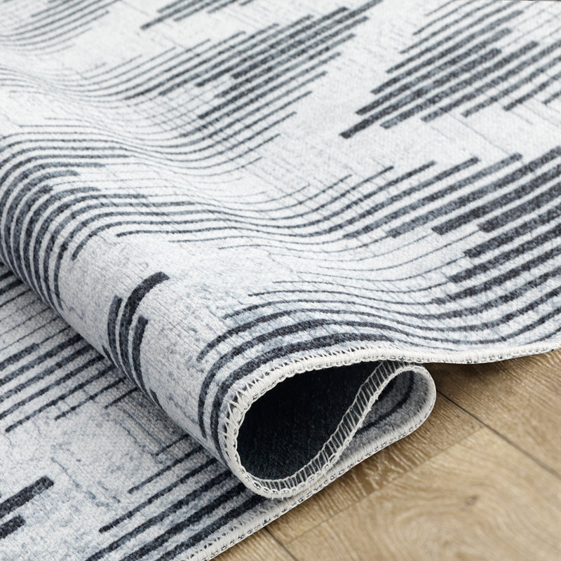 Tapis gris / blanc / noir en chenille tissé à la machine Aurelien, Rectangle 4 pi x 6 pi