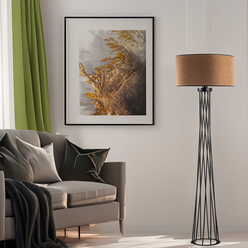 Mazee 68.9'' Black Traditional Floor Lamp, Brown