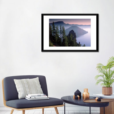 «Wizard Island in the Center of Crater Lake, Crater Lake National Park, Oregon», reproduction de photo sur toile