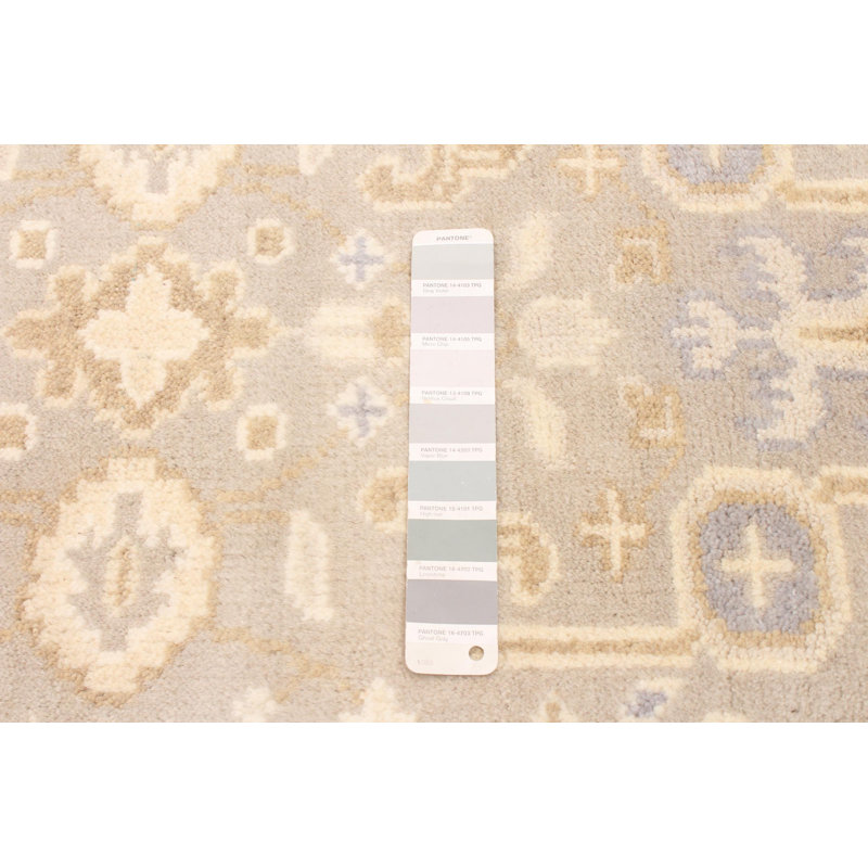 Tapis gris clair Alizette Oushak 2 pi 8 po x 15 pi 10 po